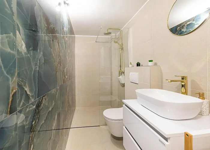 Lux 19 * 스플리트