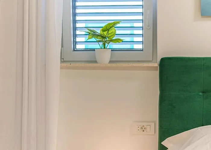 Lux 19 * 스플리트